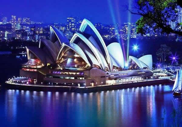  2023新年放假通知 | 悦游出国预祝各位兔年大吉，万事如意！ 